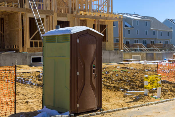 Best Emergency porta potty rental  in Silver Bay, MN